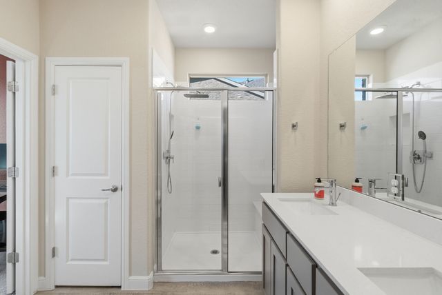 1506 Livermore, Cleburne, TX 76033