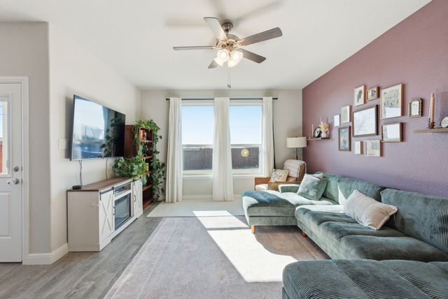 1506 Livermore, Cleburne, TX 76033