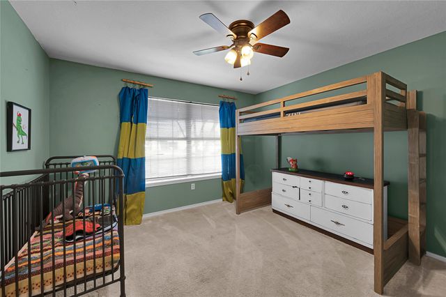 724 W 4th Street, Mcgregor, TX 76657