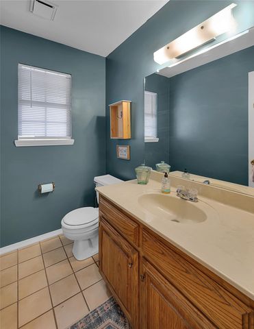 724 W 4th Street, Mcgregor, TX 76657