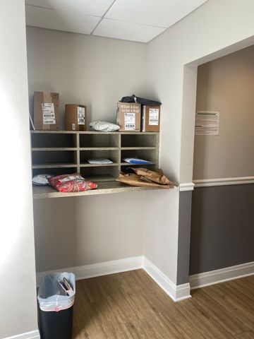 440 W Mahogany Court 312, Palatine, IL 60067