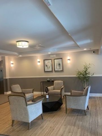 440 W Mahogany Court 312, Palatine, IL 60067