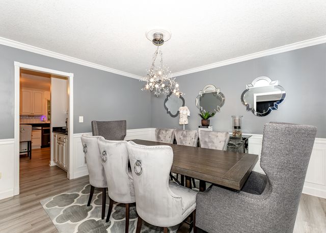 2709 8TH Street Court, Moline, IL 61265
