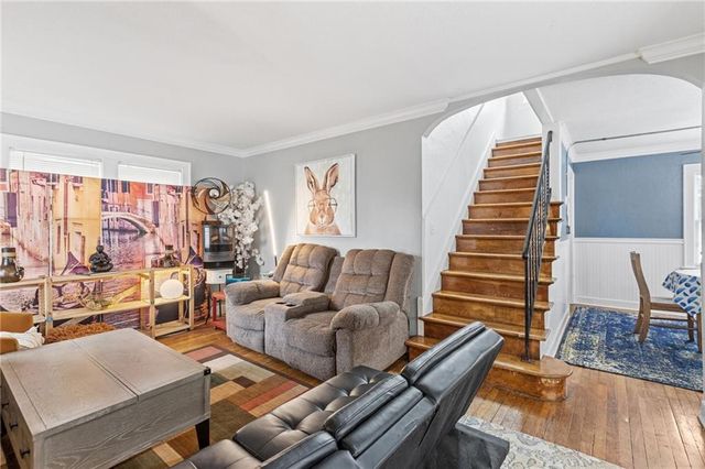811 E 23rd Avenue, North Kansas City, MO 64116