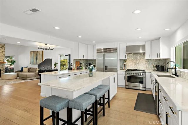 22041 Jonesport Lane, Huntington Beach, CA 92646
