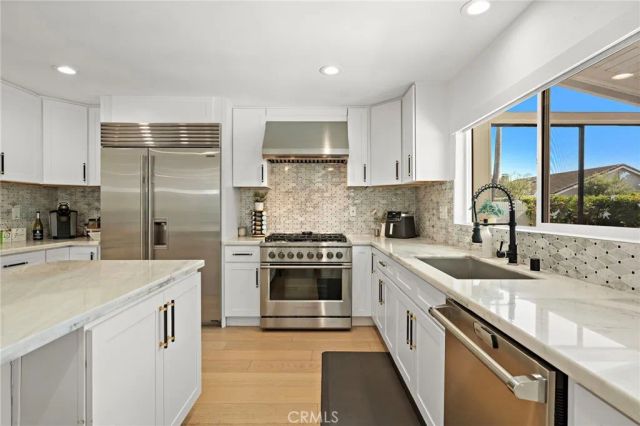 22041 Jonesport Lane, Huntington Beach, CA 92646