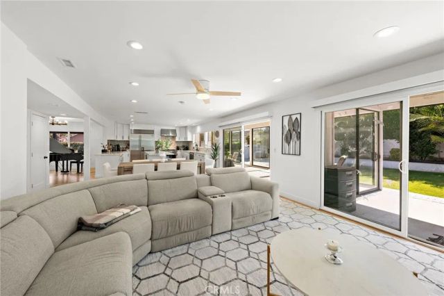 22041 Jonesport Lane, Huntington Beach, CA 92646
