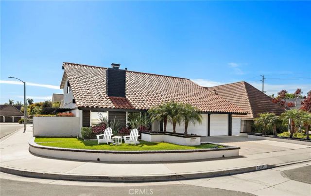 22041 Jonesport Lane, Huntington Beach, CA 92646