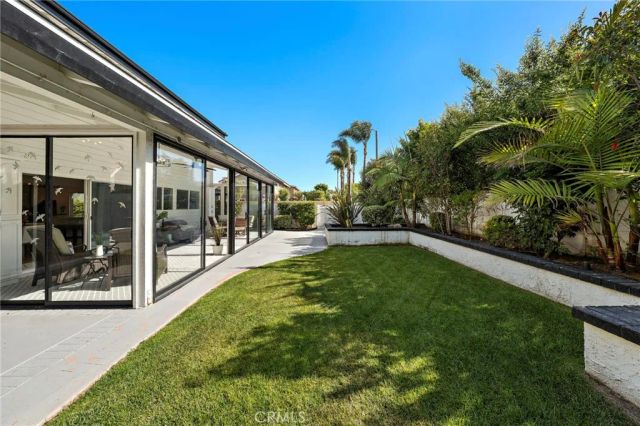 22041 Jonesport Lane, Huntington Beach, CA 92646