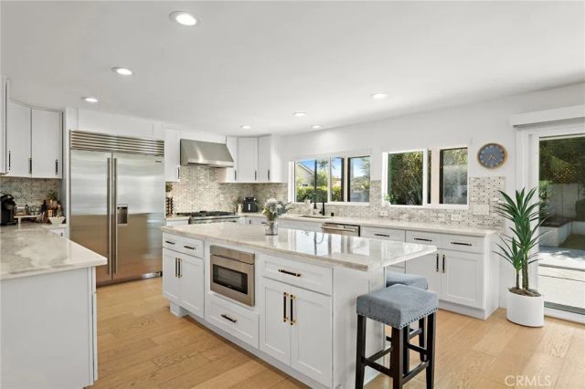 22041 Jonesport Lane, Huntington Beach, CA 92646