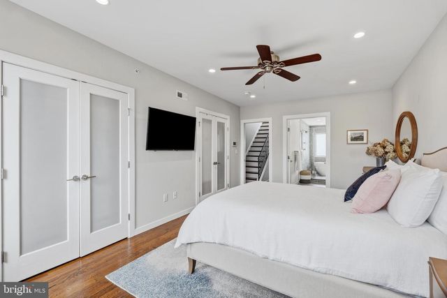 857 CORINTHIAN AVE, Philadelphia, PA 19130