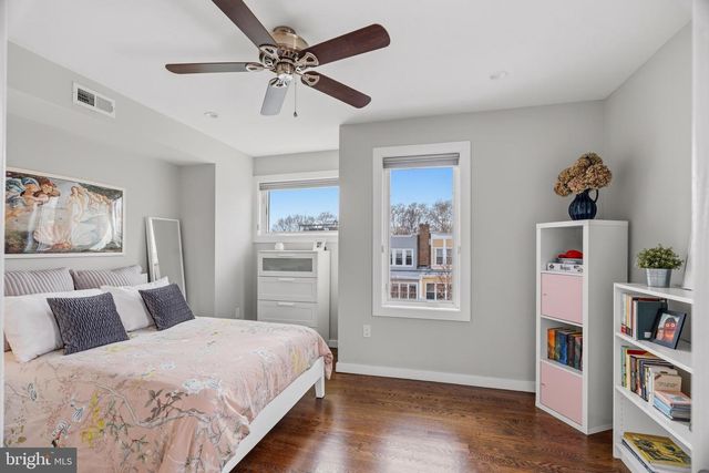 857 CORINTHIAN AVE, Philadelphia, PA 19130