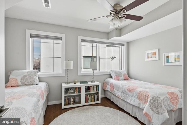 857 CORINTHIAN AVE, Philadelphia, PA 19130