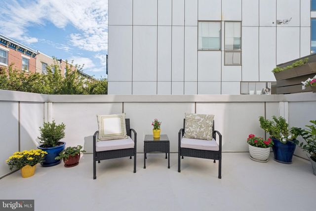 857 CORINTHIAN AVE, Philadelphia, PA 19130