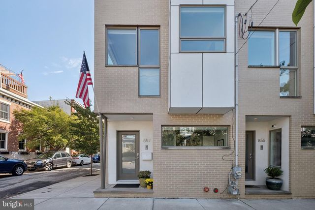 857 CORINTHIAN AVE, Philadelphia, PA 19130