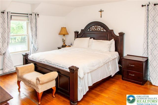 3582 Country Club Road, Easton, PA 18045