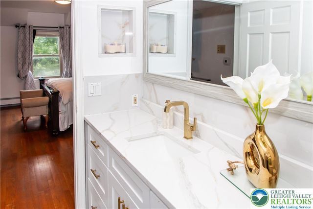 3582 Country Club Road, Easton, PA 18045