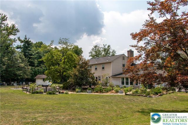 3582 Country Club Road, Easton, PA 18045