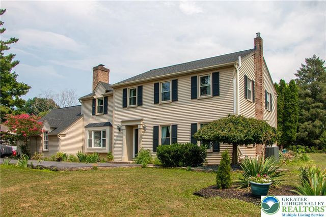 3582 Country Club Road, Easton, PA 18045