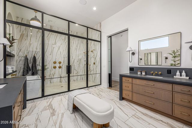 2564 E TEAKWOOD Place, Chandler, AZ 85249