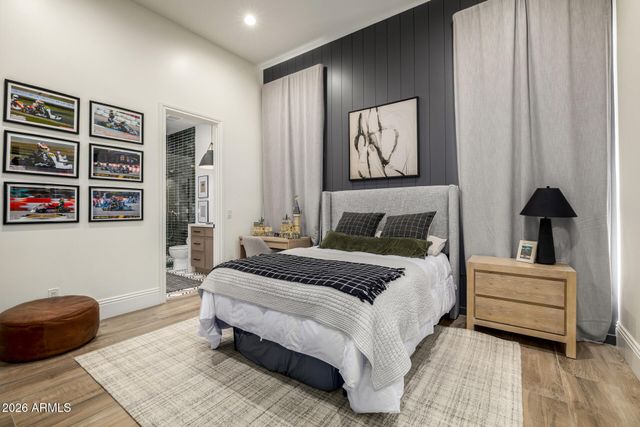 2564 E TEAKWOOD Place, Chandler, AZ 85249