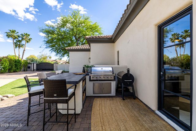 2564 E TEAKWOOD Place, Chandler, AZ 85249