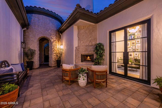 2564 E TEAKWOOD Place, Chandler, AZ 85249