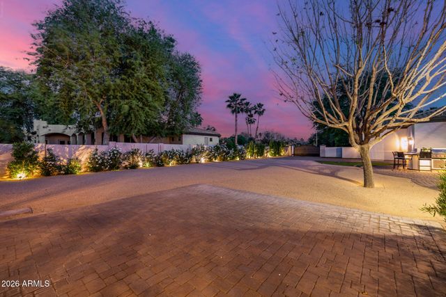 2564 E TEAKWOOD Place, Chandler, AZ 85249