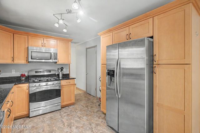 442 Mulberry Place, Brick, NJ 08723