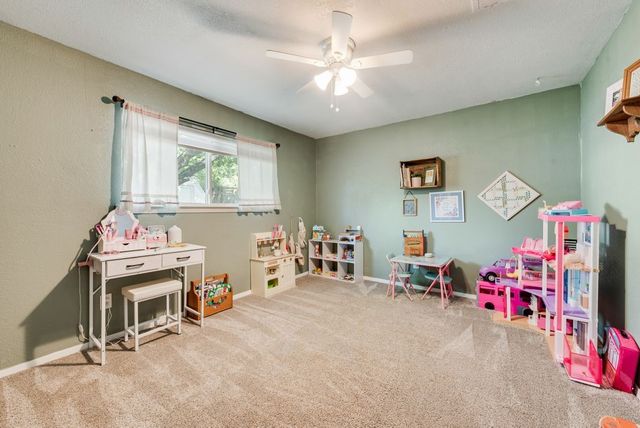 905 Colonial, Cleburne, TX 76033