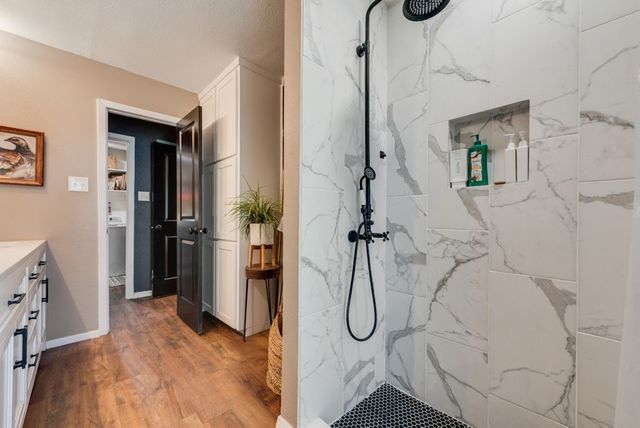 905 Colonial, Cleburne, TX 76033