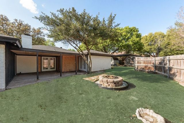 905 Colonial, Cleburne, TX 76033