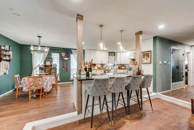 905 Colonial, Cleburne, TX 76033