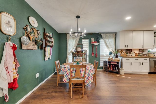 905 Colonial, Cleburne, TX 76033