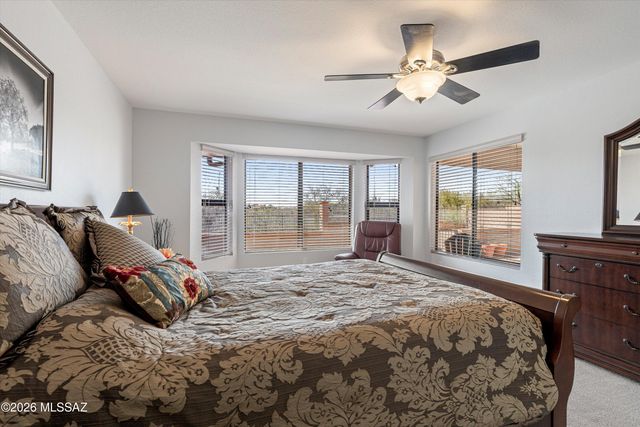 14045 N Desert Butte Drive, Oro Valley, AZ 85755