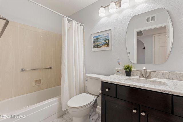 14045 N Desert Butte Drive, Oro Valley, AZ 85755