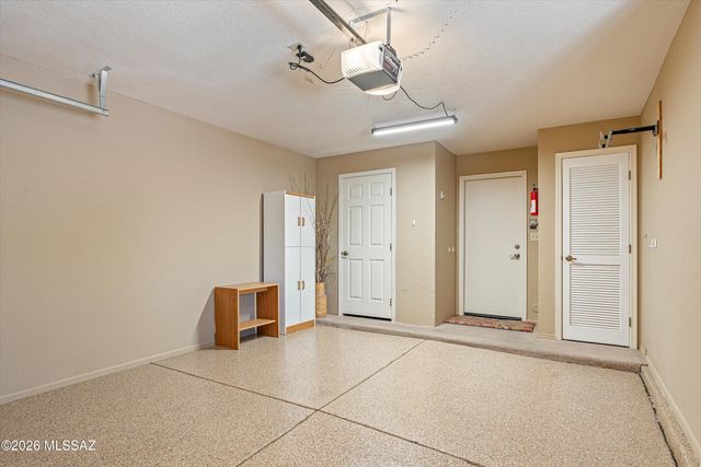 14045 N Desert Butte Drive, Oro Valley, AZ 85755