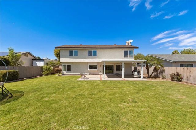 939 Nottingham, Corona, CA 92878