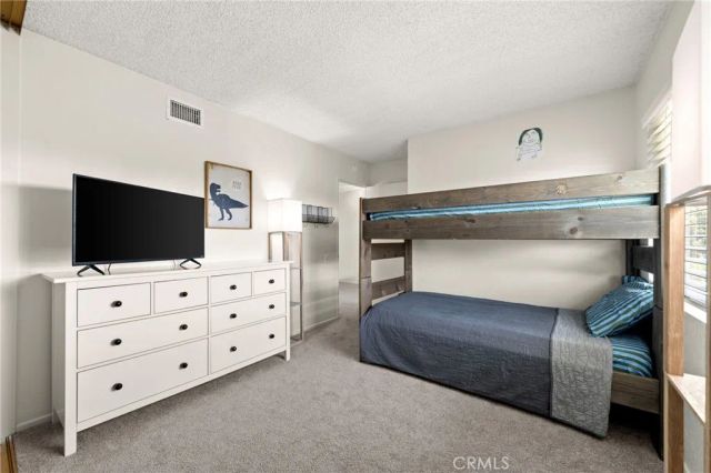 939 Nottingham, Corona, CA 92878