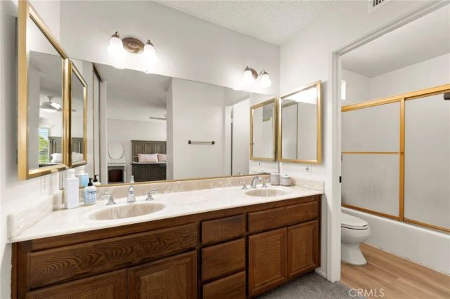 939 Nottingham, Corona, CA 92878