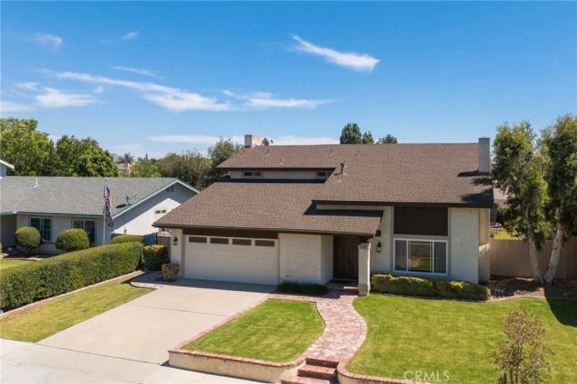 939 Nottingham, Corona, CA 92878