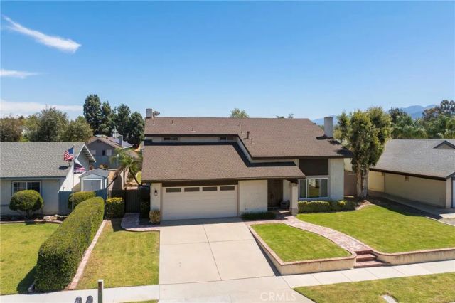 939 Nottingham, Corona, CA 92878