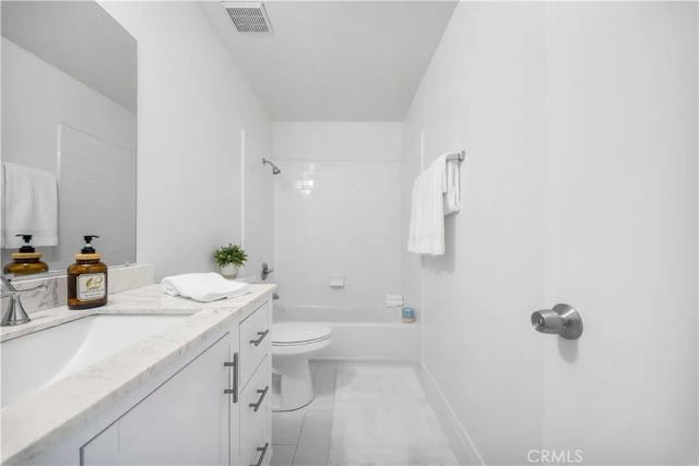 1951 Pine, La Habra, CA 90631