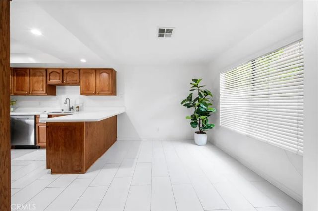 1951 Pine, La Habra, CA 90631