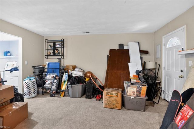 5152 Condor ST, Virginia Beach, VA 23462