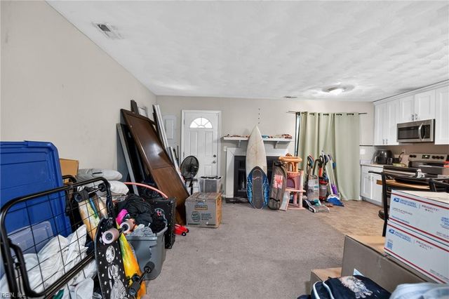 5152 Condor ST, Virginia Beach, VA 23462