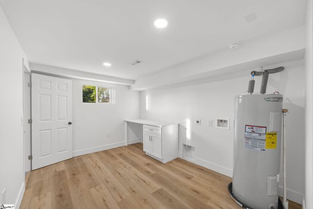 303 Central Avenue, Mauldin, SC 29662