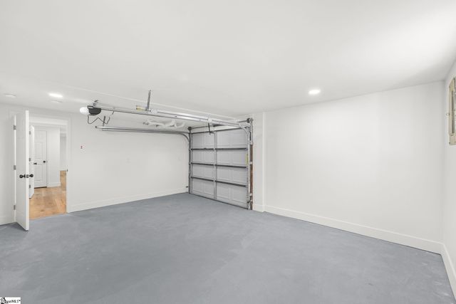 303 Central Avenue, Mauldin, SC 29662