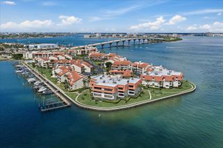 138 1ST STREET E 201, Tierra Verde, FL 33715