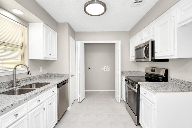 14235 Bella Drive, Cypress, TX 77429